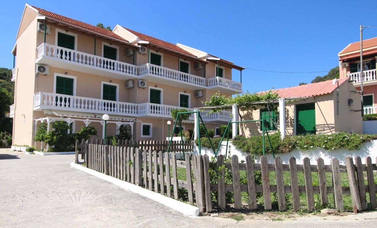 House Dimitri Agios Georgios Pagoi Corfu אגיוס גיורגיוס פגון