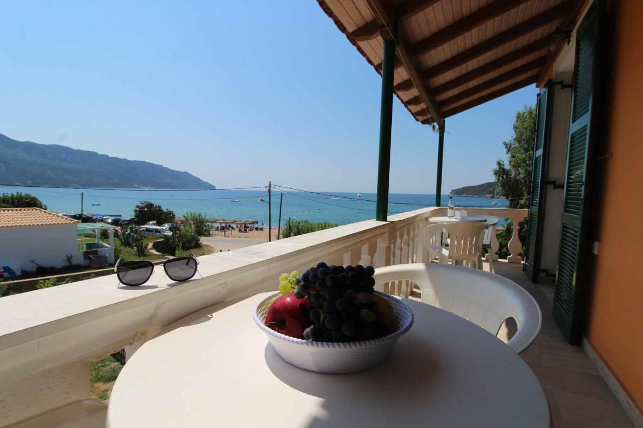 House Dimitri Agios Georgios Pagoi Corfu דירה